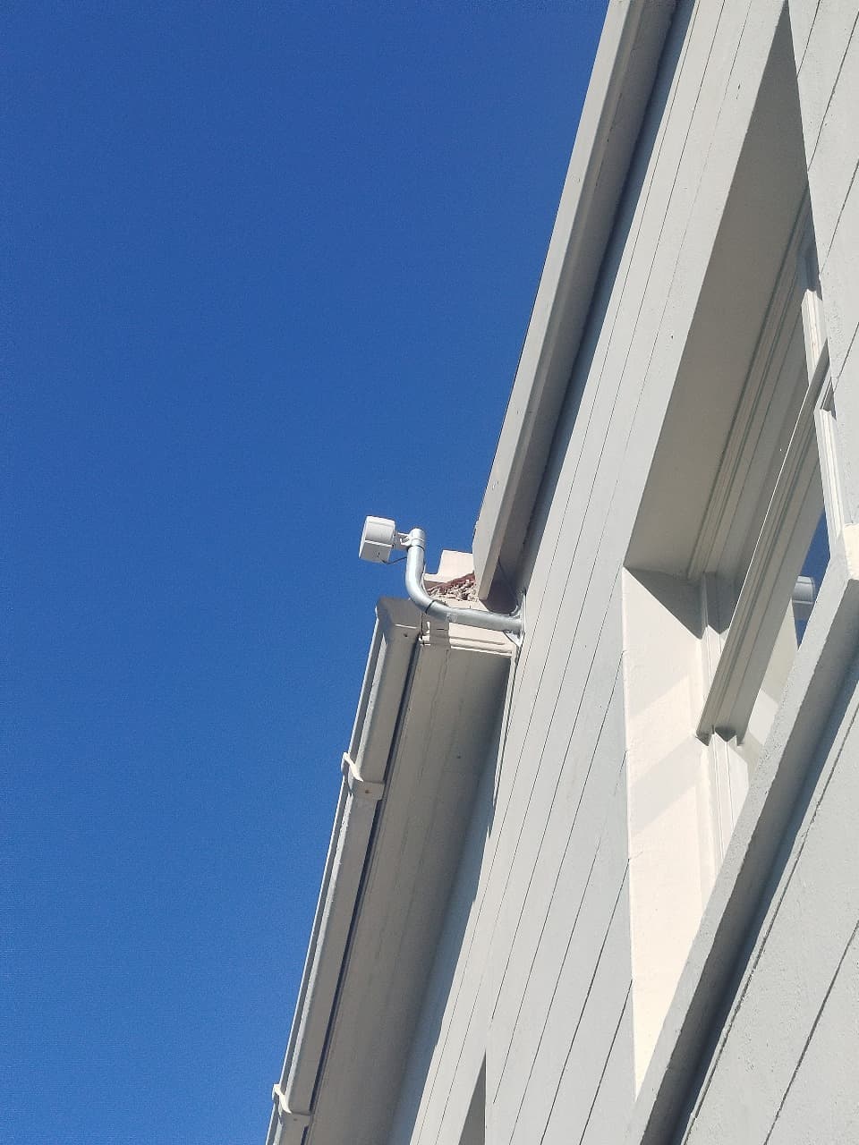 Gutter-Mounted Camera